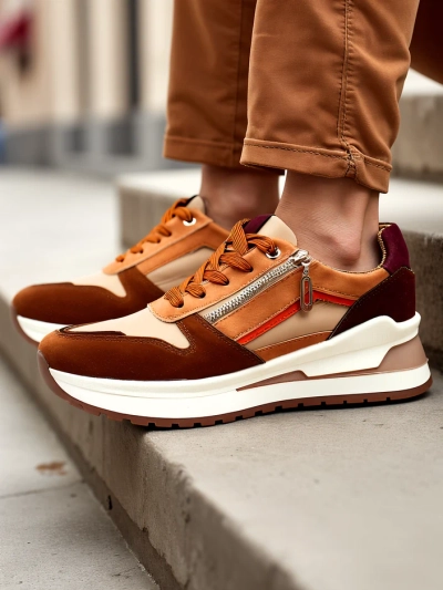 Royalfashion Chaussures de sport pour femmes avec un talon caché Bessase