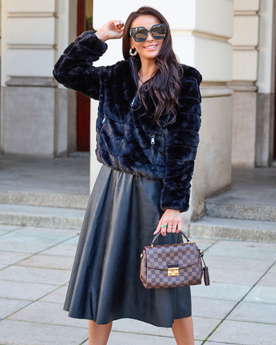 Royalfashion Veste femme double face avec fourrure en noir