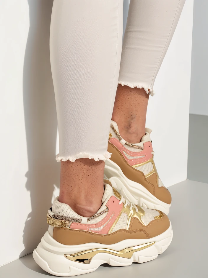 Baskets Royalfashion pour femmes sur une semelle plus épaisse Lesalli