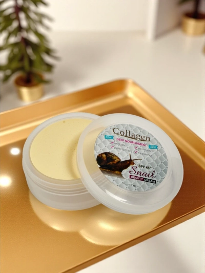 Crème éclaircissante pour le visage au collagène et SPF4