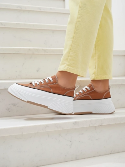 Baskets à plateforme Royalfashion pour femmes Beemes