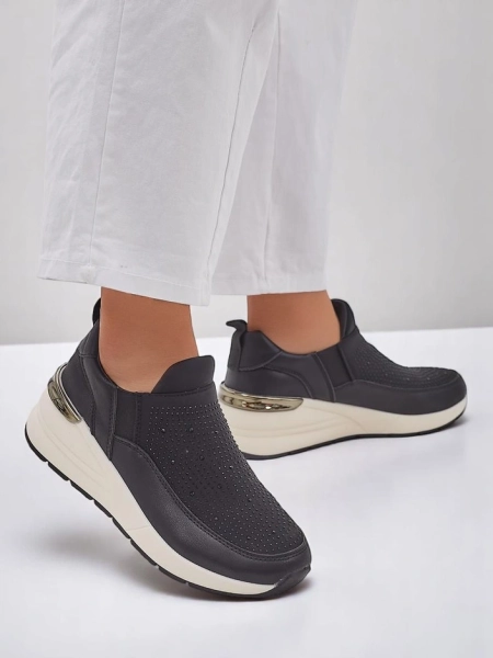 Chaussures de sport pour femmes slip-on Royalfashion avec strass Elera