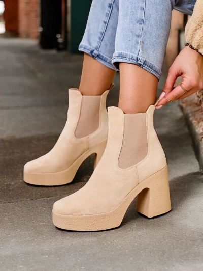 Bottines pour femmes Royalfashion sur un talon Bezollo