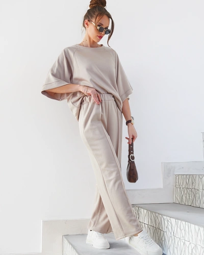 Ensemble Royalfashion pour femmes avec manches courtes et pantalons évasés