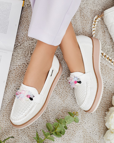 Royalfashion Mokassins avec pierres colorées Restea