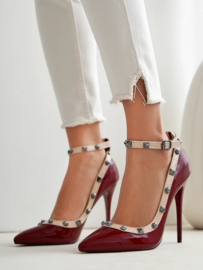 Royalfashion Escarpins pour femmes en cuir verni avec clous Qoscalle