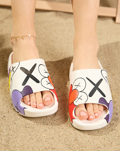 OUTLET Pantoufles blanches pour femmes par Elmino - Chaussures