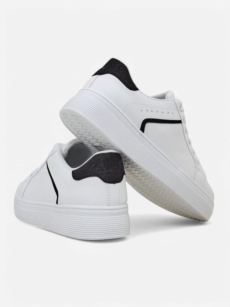 Baskets de sport pour femmes Royalfashion sur semelles épaisses Uensi