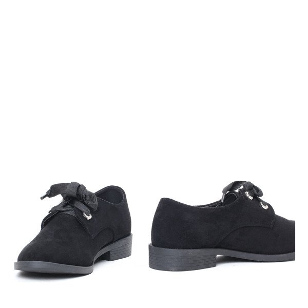 Czarne półbuty Lele- Obuwie