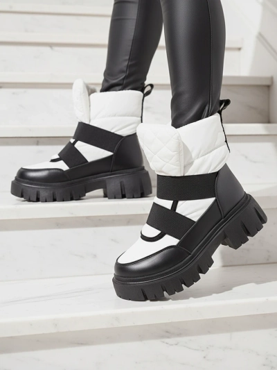 Bottes de neige pour femmes à semelle plate en noir et blanc Ferory- Footwear