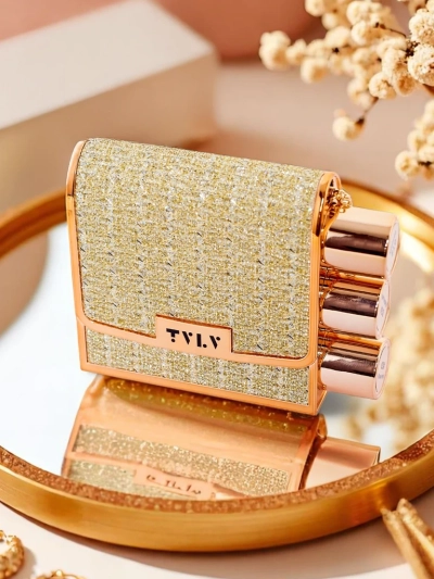 Ensemble de 3 rouges à lèvres dans une pochette unique