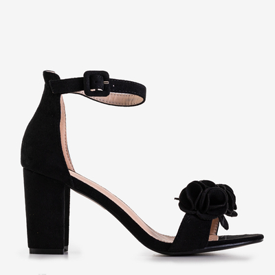 Sandales noires à fleurs sur un talon haut Lowera - Chaussures