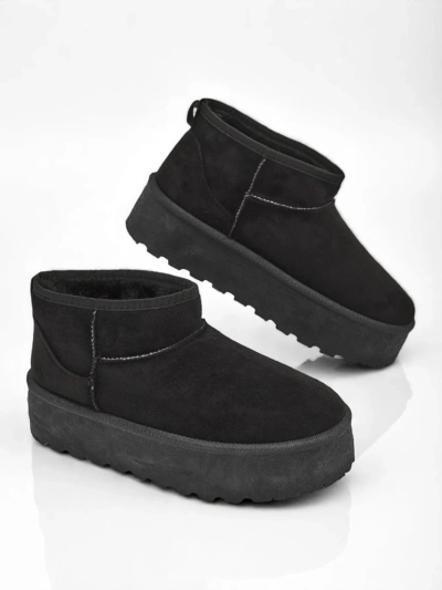 Royalfashion Bottes de neige a'la à plateforme pour femme en noir Dagodo