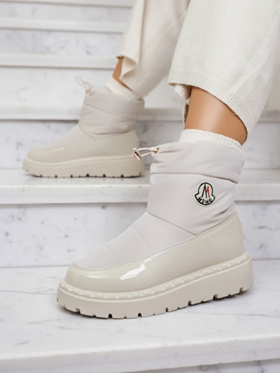 Royalfashion Bottes de neige à enfiler pour femme en couleur crème Ireda