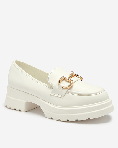 OUTLET Mocassins pour femmes blancs avec ornements dorés Riasse - Chaussures
