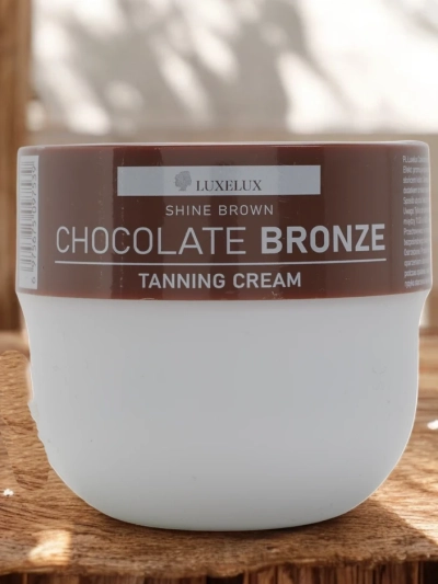Crème accélératrice de bronzage Luxelux qui donne un teint 280g