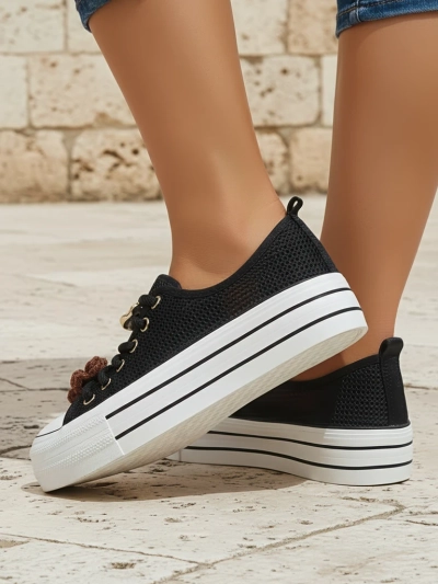 Baskets perforées Royalfashion pour femmes avec décorations Osdo