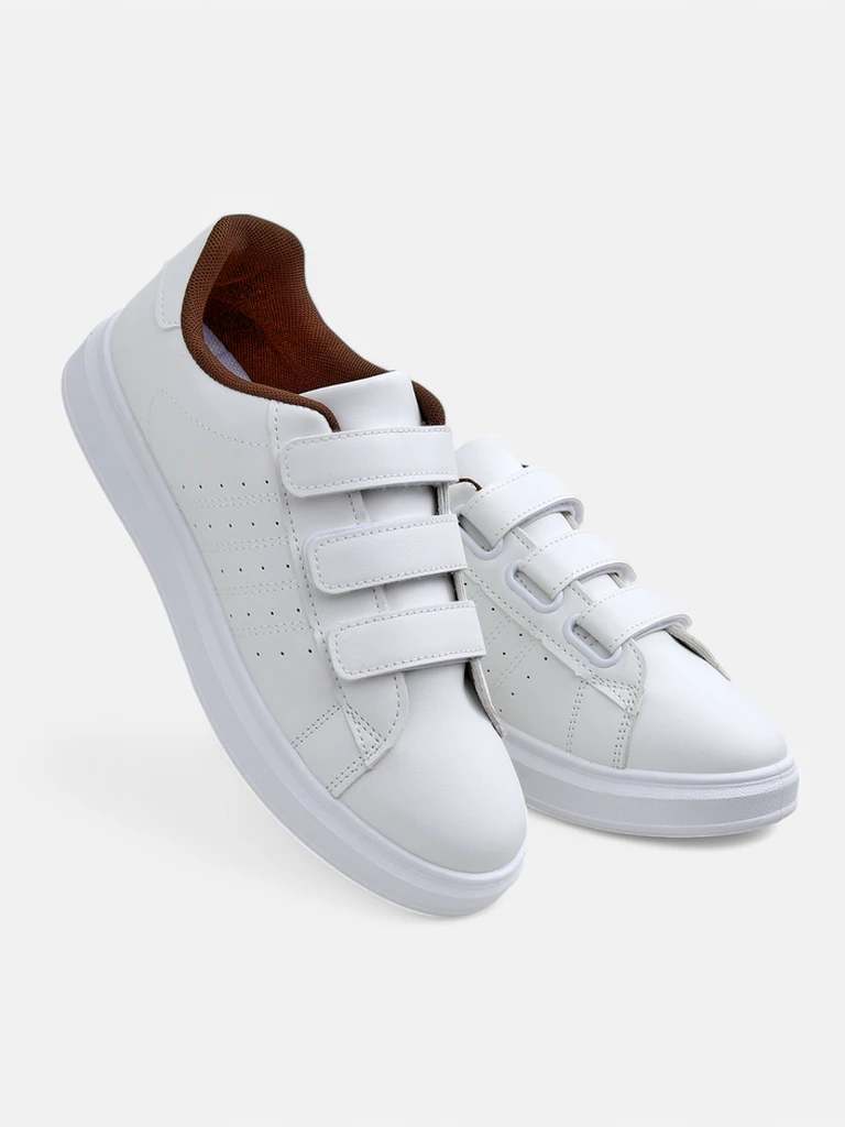 Royalfashion Baskets sportives pour femmes Pertis