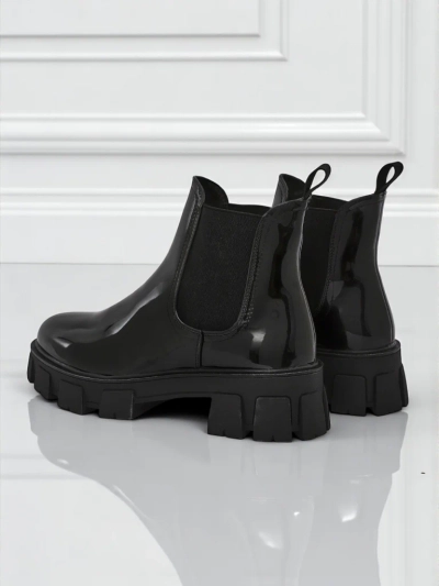 Royalfashion Bottines à semelle massive en cuir écologique verni Calista Weide