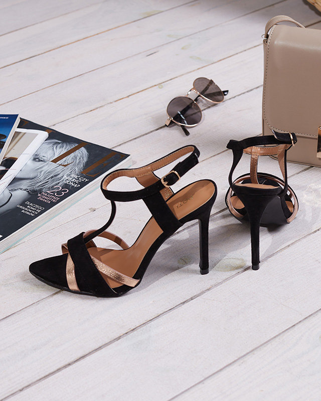 OUTLET Sandales noires pour femme à talon haut Isso-Shoes