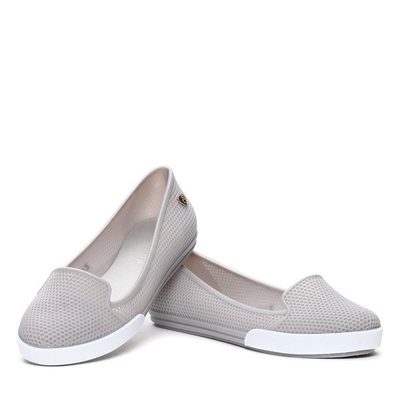 Szare, gumowe mokasyny Oakley- Obuwie