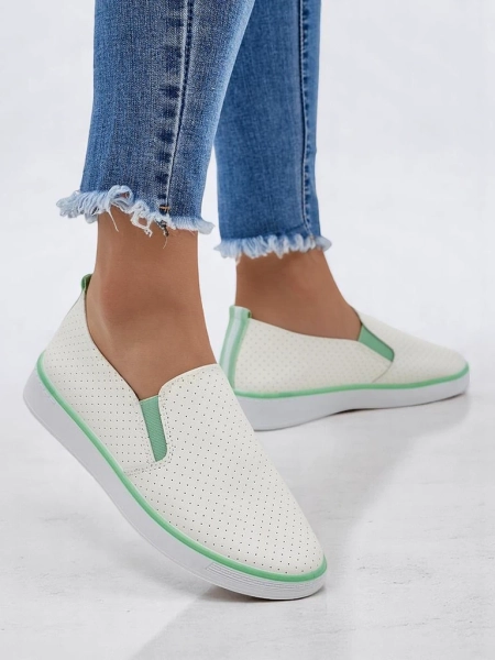 Royalfashion Chaussures à enfiler perforées pour femmes Kassias