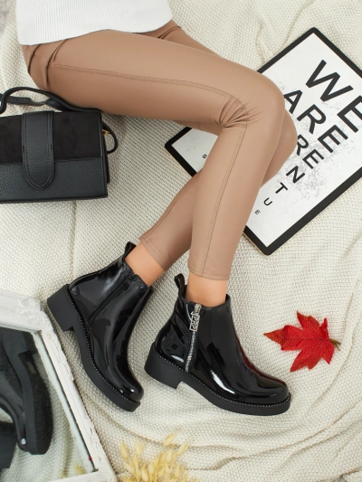 Bottines vernies pour femmes en cuir écologique Calvera