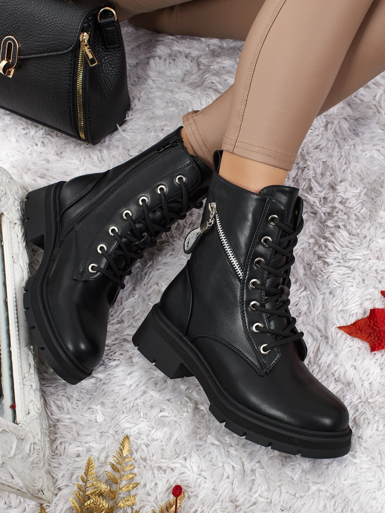 Bottines worker pour femmes avec décorations Kassira