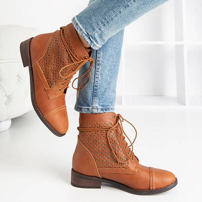 Boots marron avec une tige ajourée Mistral - Chaussures