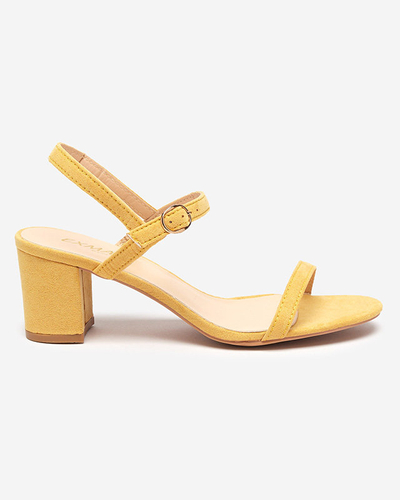 Sandales pour femmes sur tige en jaune Usopi - Footwear
