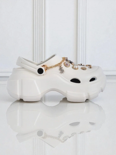 Sandales Caligae Aurelia Bianca avec décorations chain style glamour