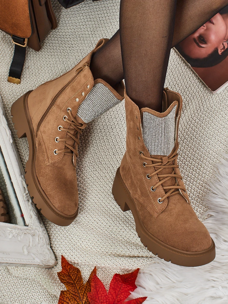 Bottines lacées en éco-daim pour femmes Ferlyne