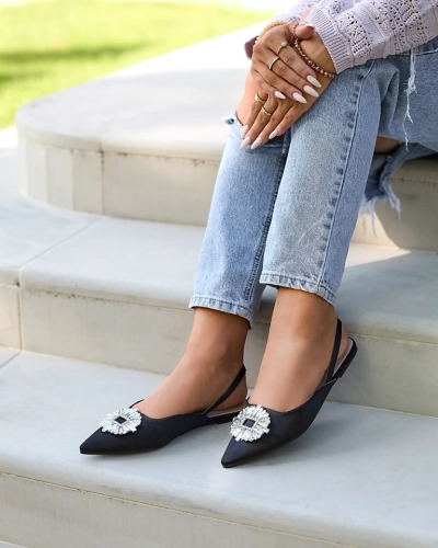 Ballerines Etalli noires. Chaussures