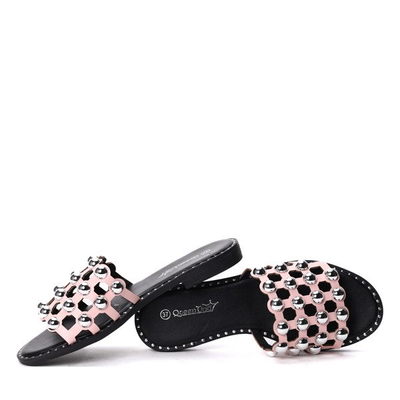 Babouches roses et noires à jais de chez Iziasena - Footwear