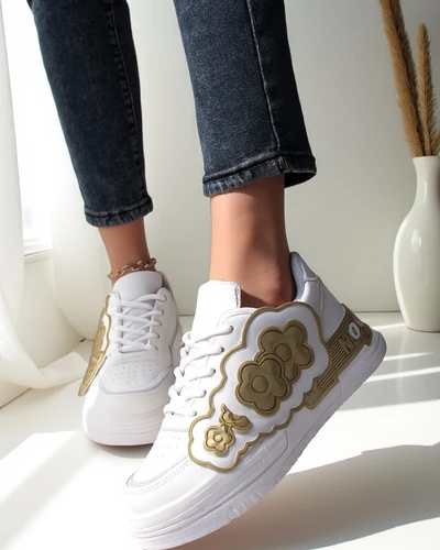 Sneakers Royalfashion pour femmes avec partie supérieure décorative Nendales