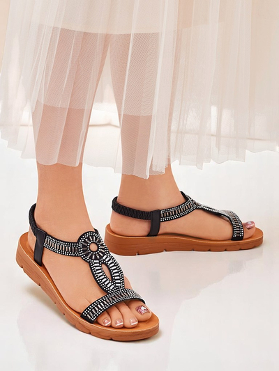 Sandales Royalfashion pour femmes avec brides décoratives Ava Shine