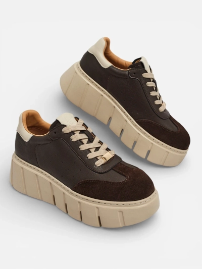 Baskets de sport pour femmes en cuir naturel Taures