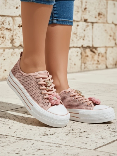 Baskets perforées pour femmes Royalfashion avec embellissements Osdo