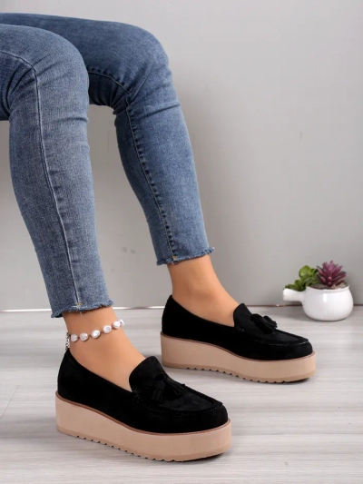 Mocassins pour femmes Royalfashion sur un talon compensé Ogalda