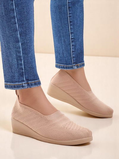 Mocassins Royalfashion pour femmes sur un petit talon Époles
