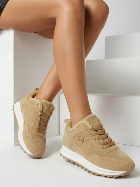 Royalfashion Chaussures de sport isolées pour femme marron clair Lahho