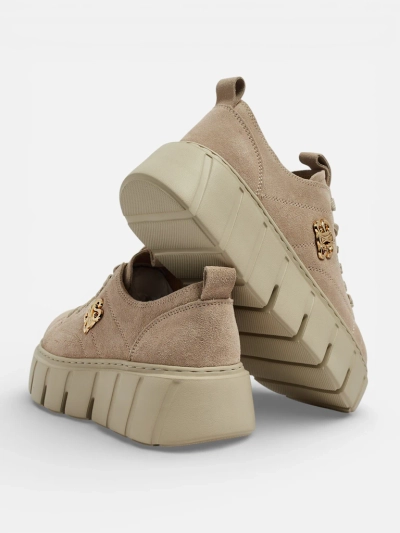 Baskets de sport pour femmes en cuir naturel Renos