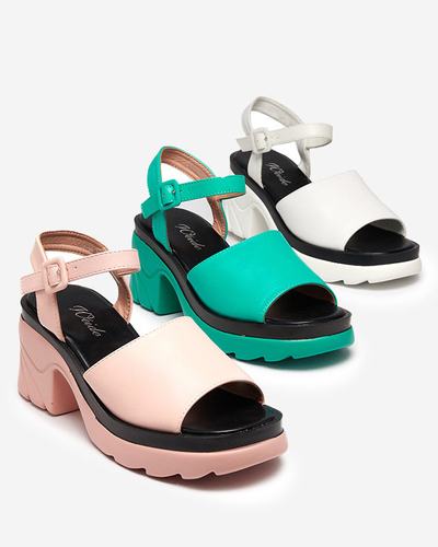 OUTLET Sandales roses pour femmes sur le poteau Cirota - Footwear