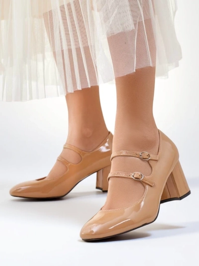 Royalfashion Chaussures à talons en cuir verni pour femmes avec des brides Ovinna