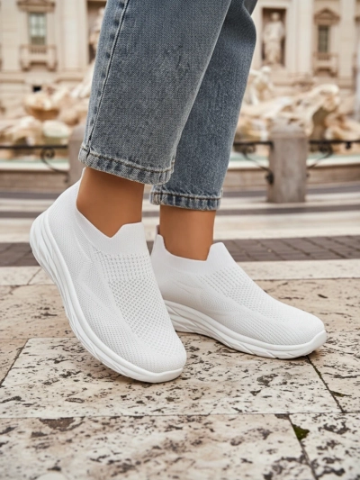 Royalfashion Chaussures de sport à enfiler pour femmes Whites