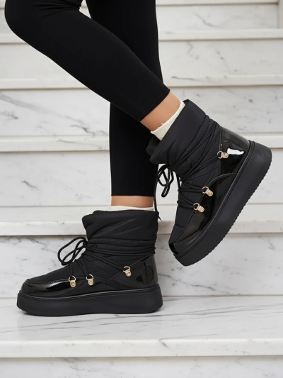 Royalfashion Bottes de neige à enfiler pour femme en noir Dabenda