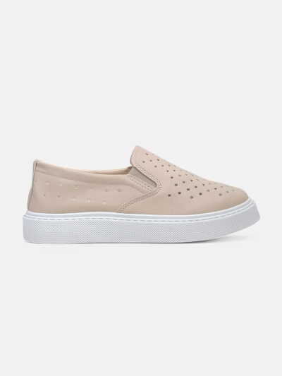Slip-ons pour femmes Callista beiges en cuir écologique sur plateforme