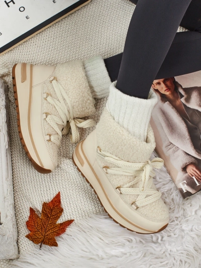 Bottes pour femmes style bottes de neige avec fourrure Verruna