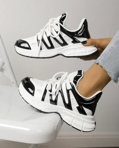 Chaussures de sport pour femmes Royalfashion sur une semelle épaisse Loness