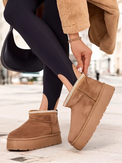 Royalfashion Bottes courtes pour femmes a'la bottes de neige Xoalla